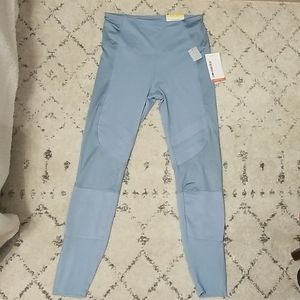 Gym legging by Marika